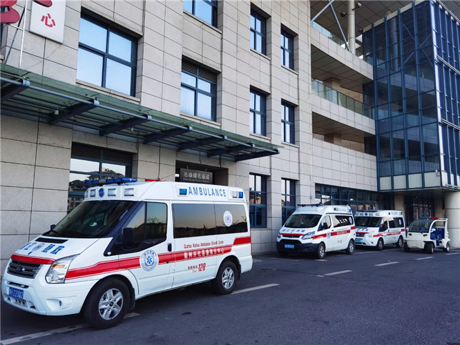 察哈尔右翼中救护车出租服务案例4